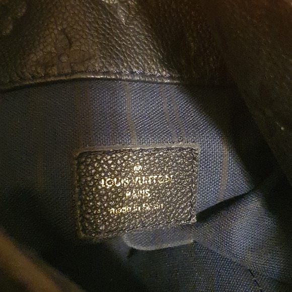 SALE!! Louis Vuitton Artsy MM Empreinte Infini! - Picture 10 of 16